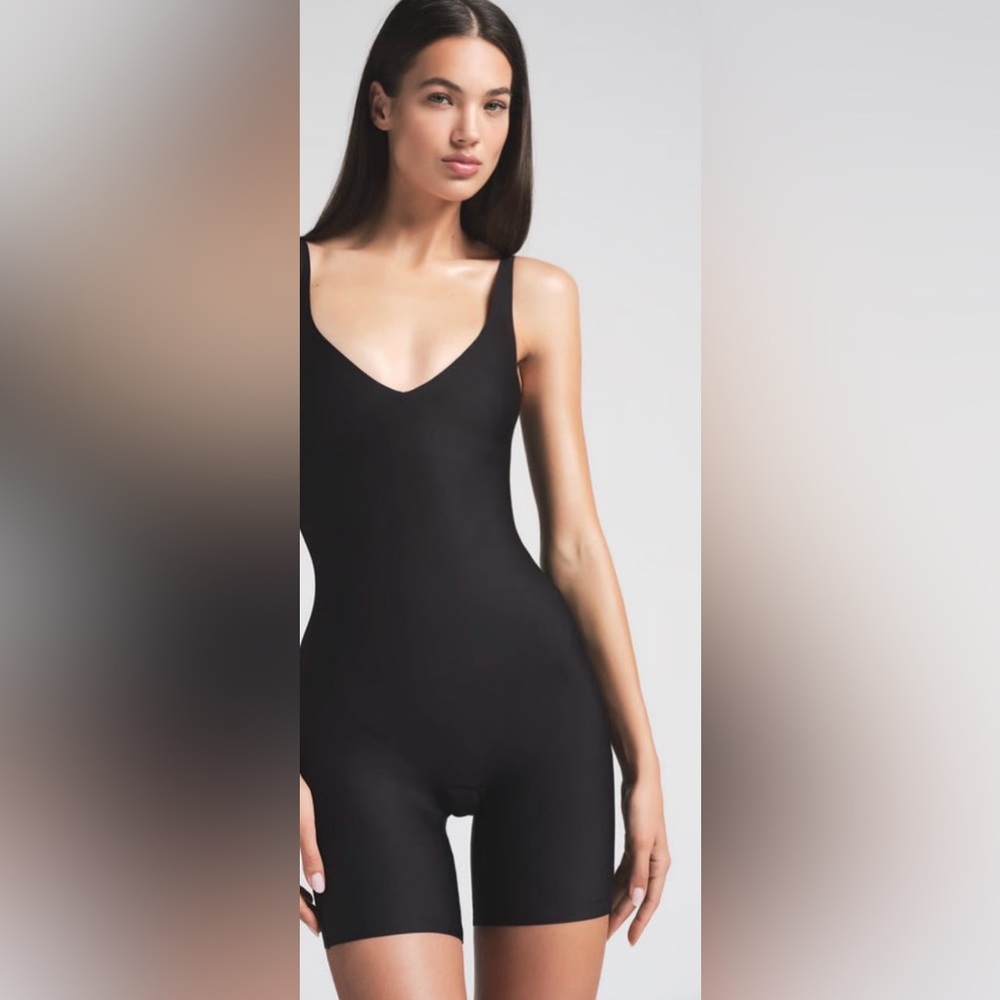 SKIMS Black Scoop-Neck Sculpting Bodysuit Short